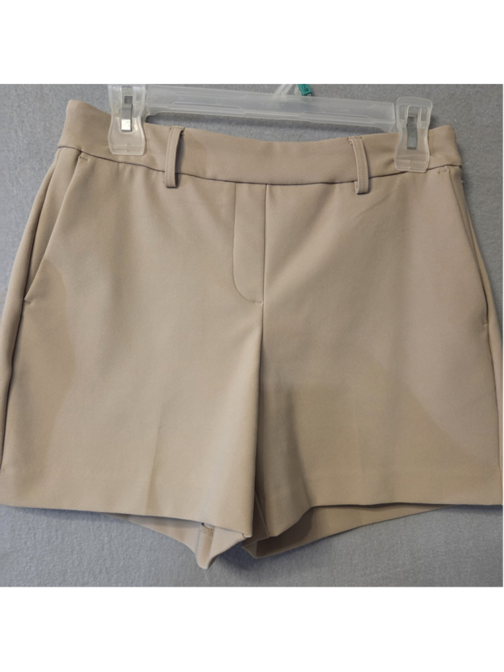 Rachel Zoe Beige High Waisted Tailored Dress Shorts Size 2 - Picture 2 of 5